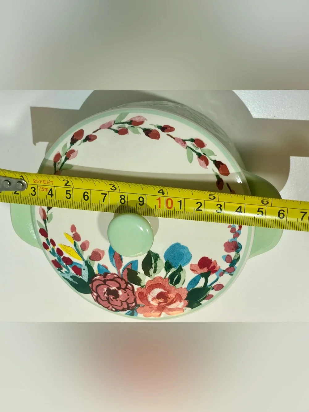 The Pioneer Woman Prairie Signature Mini Stoneware Casserole Dish with Lid